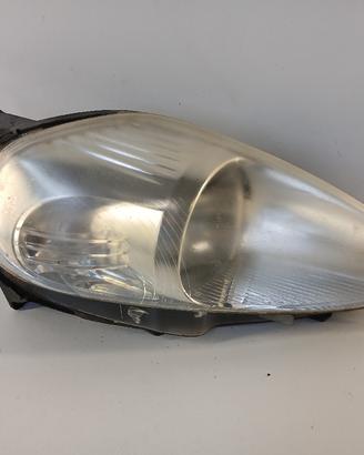 Faro ant dx FIAT GRANDE PUNTO '05