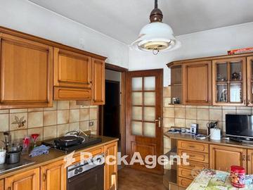 BORGO VAL DI TARO (PR) - TERRATETTO TRE LIVELLI CO