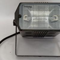 Faro alogeno