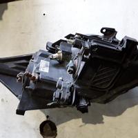 FARO ANTERIORE SINISTRO TOYOTA Auris Serie (E150)