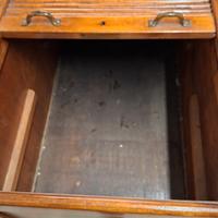 archivio a carrello d'epoca 