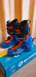Scarponi scialpinismo 