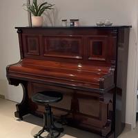 pianoforte in palissandro