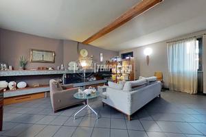 AMPIO TRILOCALE SENZA SPESE CONDOMINIALI!