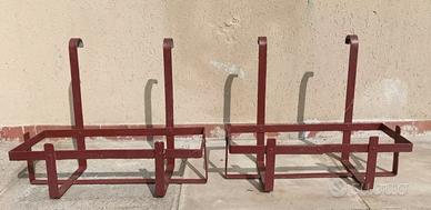 Coppia di vecchie fioriere porta vasi in ferro