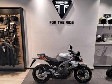 APRILIA Tuono 457 .