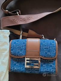 Baguette Fendi iconica
