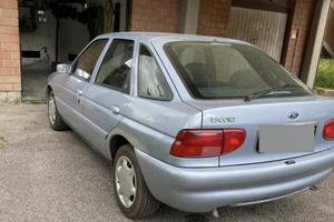 auto Fors Escort