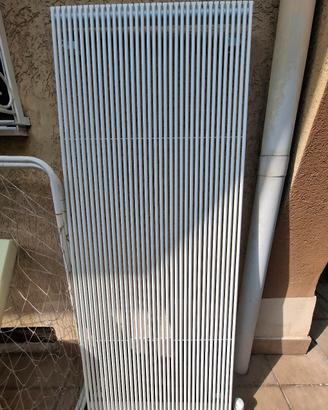 Termosifone bianco 