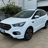 Ford Kuga 1.5 TDCI 120 CV S&S 2WD Powershift ST-Li