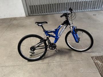 Bici da ragazzo Cougar dai 9 ai 13 anni.