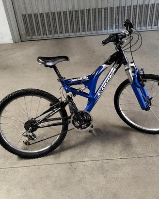 Bici da ragazzo Cougar dai 9 ai 13 anni.