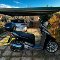 Honda SH 300 2011
