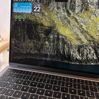 MacBook air M2