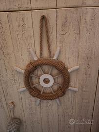 Timone decorativo in legno e corda stile marinaro