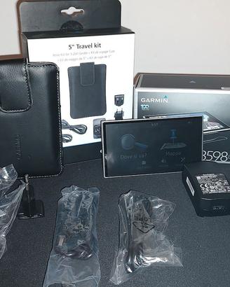 Garmin Nuvi 3598 LMT-D con travel kit