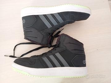 Scarpe Adidas invernali