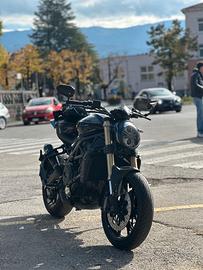 Benelli 752s
