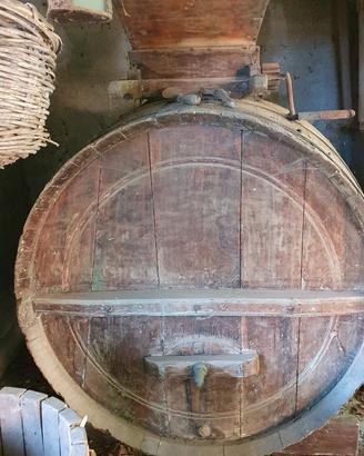 Botte in legno + Torchio e Tramoggia