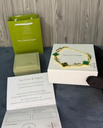 Bracciale con quadrifogli
