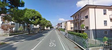 Dalmine con doppio box auto e terrazzo