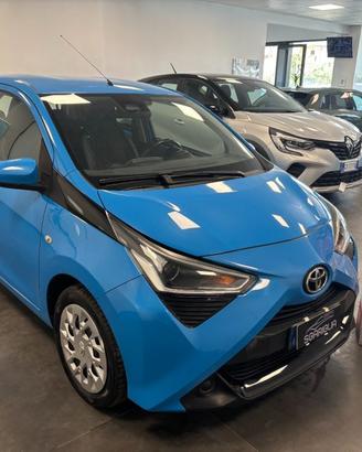 TOYOTA Aygo Automatica MMT 1.0 Benzina 5 Porte x