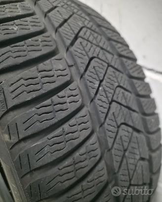 Pneumatici PIRELLI SOTTOZERO-3 225/45 R17