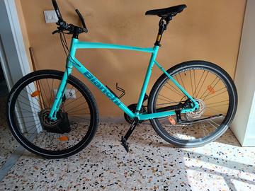 BICI IBRIDA/TREKKING/GRAVEL BIANCHI C-SPORT 2