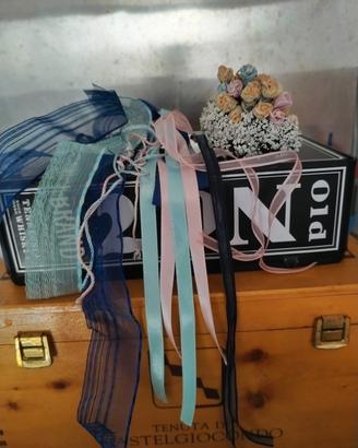 bomboniere tull nastrini fiori kit da viaggio