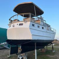 Yacht Holland 10.50m – Barca a Motore