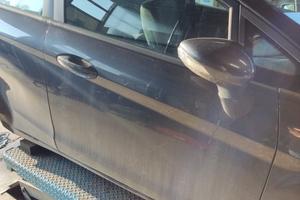 Porta anteriore dx nuda FORD FIESTA del 2009