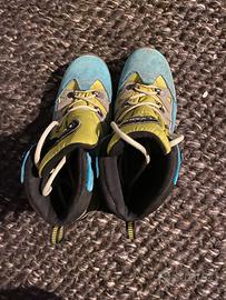 Scarpe Lytos per montagna