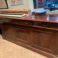 Credenza