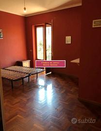 ANAGNINA GREGNA SANT'ANDREA TRILOCALE Con BALCONE