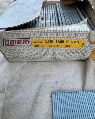 CHIODI/SPILLI OMER 60 MM  2-3/8" BRADS 17
