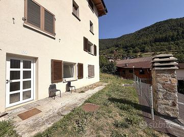 4 LOCALI A MONNO