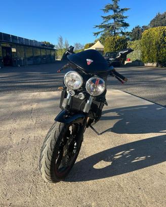 TRIUMPH Speed Four .
