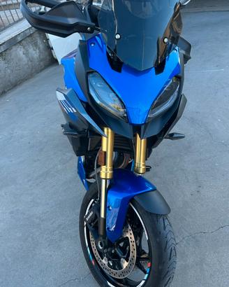Bmw F900XR sport
