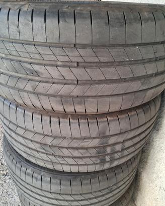 Gomme goodjear 225/40/18