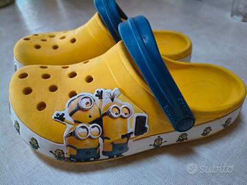 CROCS Minions C 13