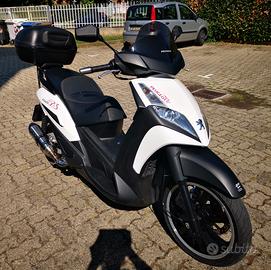 Peugeot Geopolis 400 RS - 2011