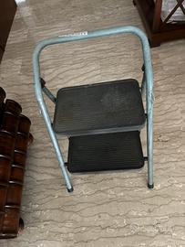 Sgabello pieghevole