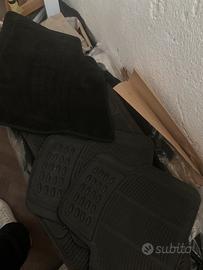 Tappetini auto estivi e invernali