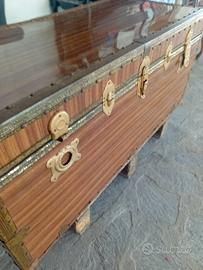 cassone per biancheria antico