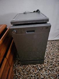 lavastoviglie Beko argento slim come nuova 