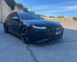 AUDI RS6 Avant 4.0 TFSI V8 quattro tiptronic INT