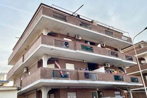 TORVAIANICA 50 mt mare