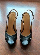 Decollete in pelle, colore nero