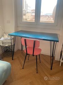 Tavolo vintage e sedia in formica