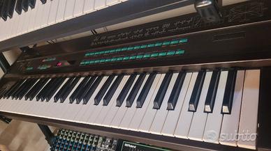 Yamaha DX7 (prima versione)